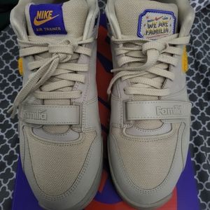 Air Trainer La Familia